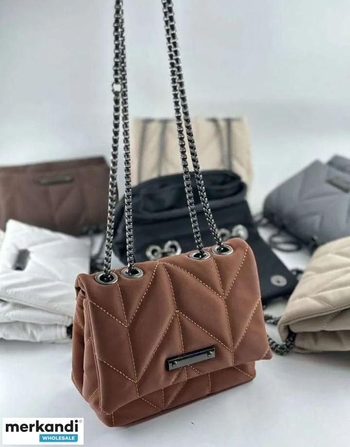 Venta al por mayor de bolsos de mujer de Turquía a precios exclusivos.