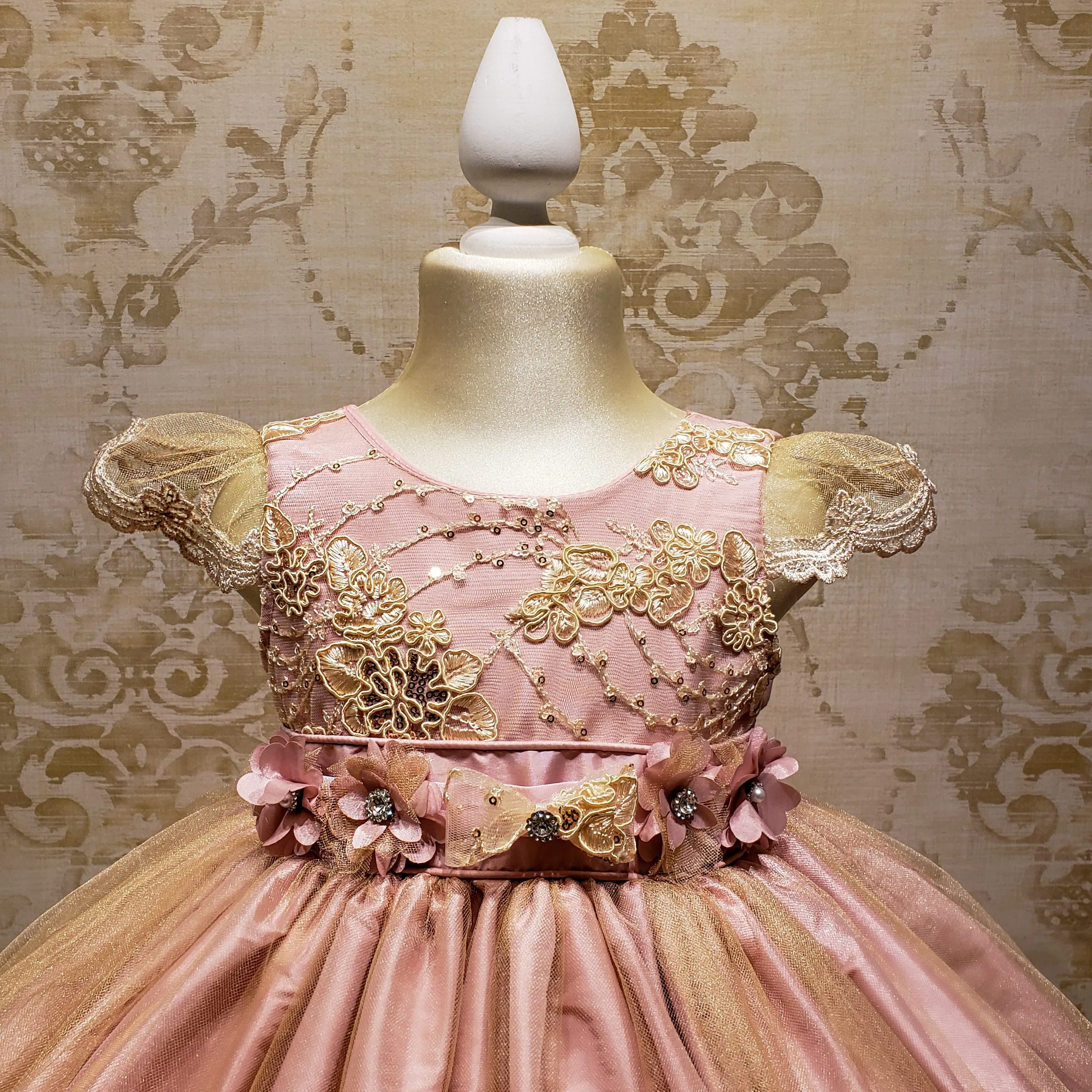 Vestido de Niña Fiesta Rosa Palo con Encaje Oro Elegante Talla 2 a 3 Años