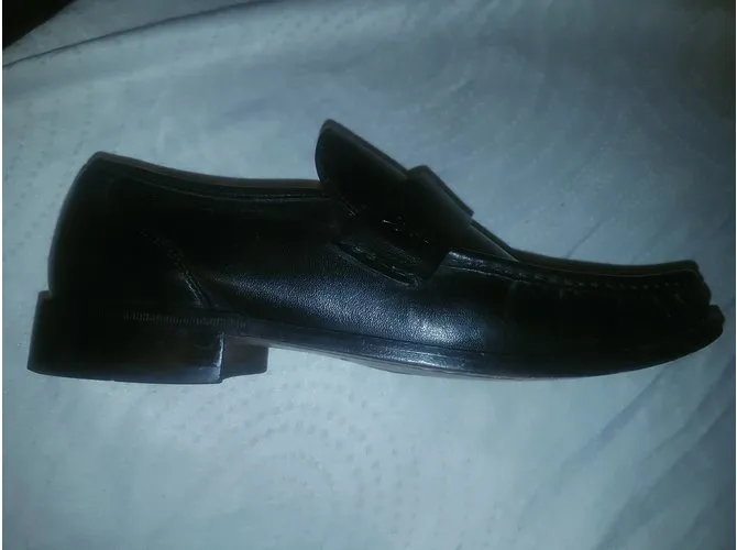 Yves Saint Laurent Zapatos de hombre Negro 
