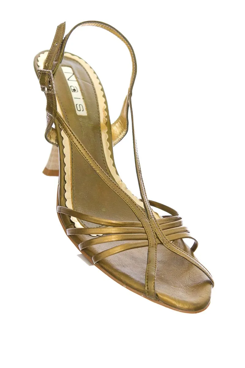ZAPATOS COLOR DORADO  NAIS