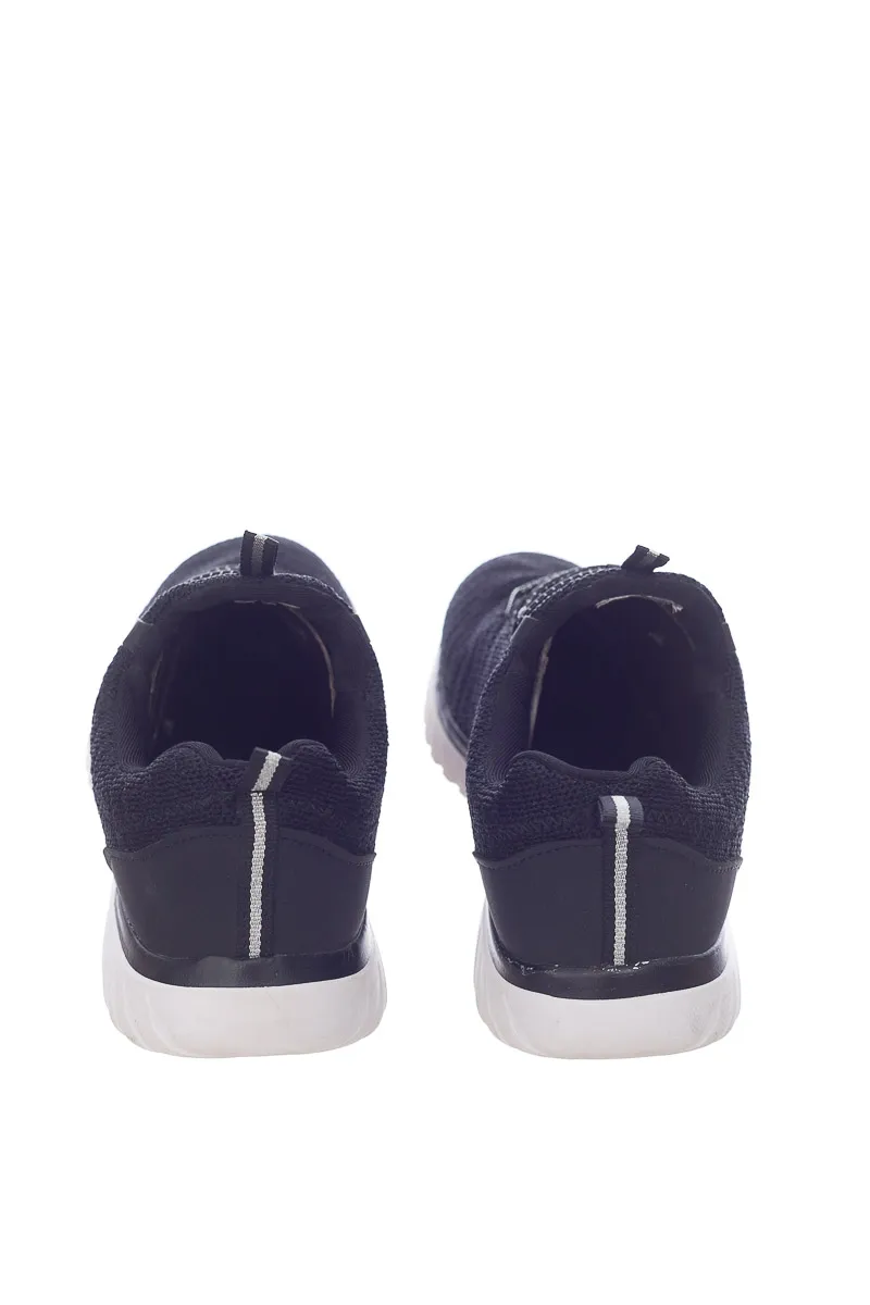ZAPATOS COLOR NEGRO  ATHETA