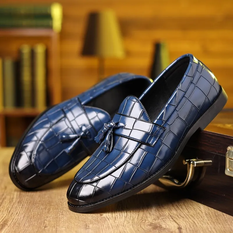 Zapatos de cuero de gran tamaño con zapatos de vestir de negocios casuales de cuero perezoso sin envío