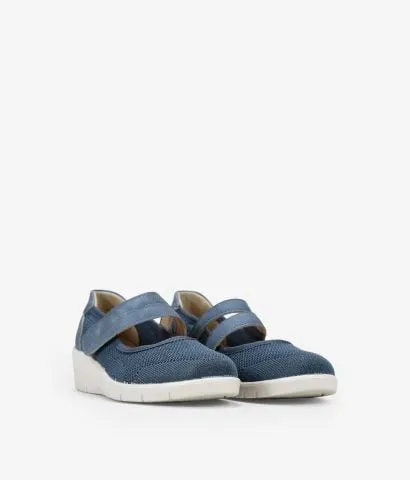 Zapatos deportivos azules con cuña