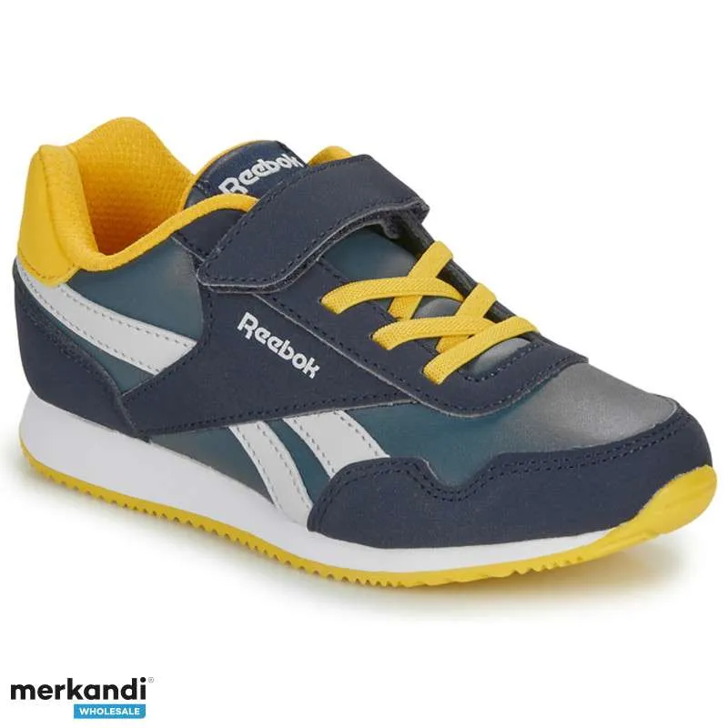 Zapatos deportivos de marca internacional para niños
